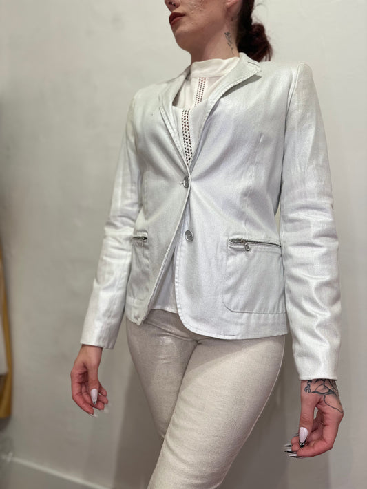 Veste blanche, pailletée